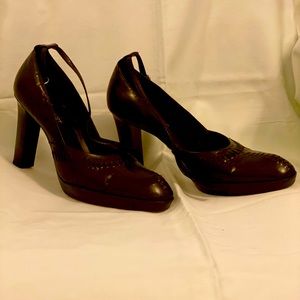 Nine West black leather heels